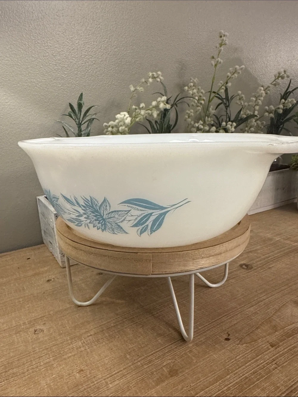 Vintage Glasbake milk glass “Blue Thistle”Cinderella-style mixing bowl